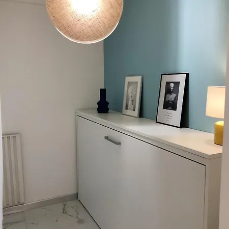 아파트 Contemporain A Avec Terrasse Et Parking - 35 M² 칸느