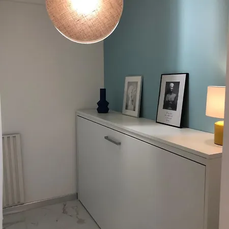 Contemporain A Avec Terrasse Et Parking - 35 M² Apartament