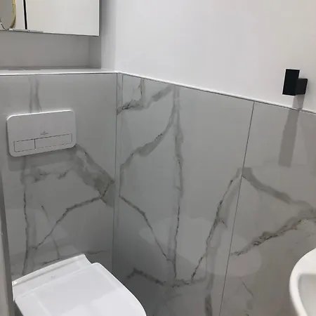 Apartament Contemporain A Avec Terrasse Et Parking - 35 M² Cannes